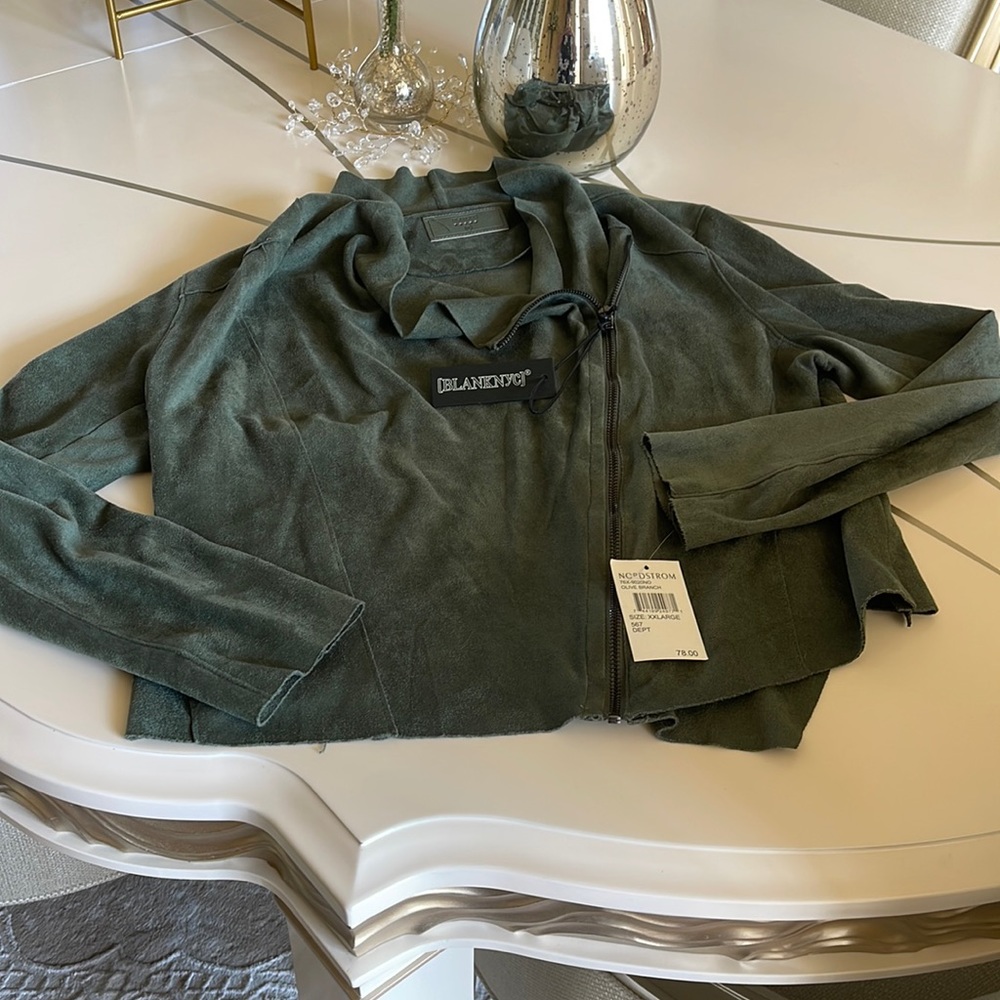 Beautiful suede blanknyc sage green jacket!